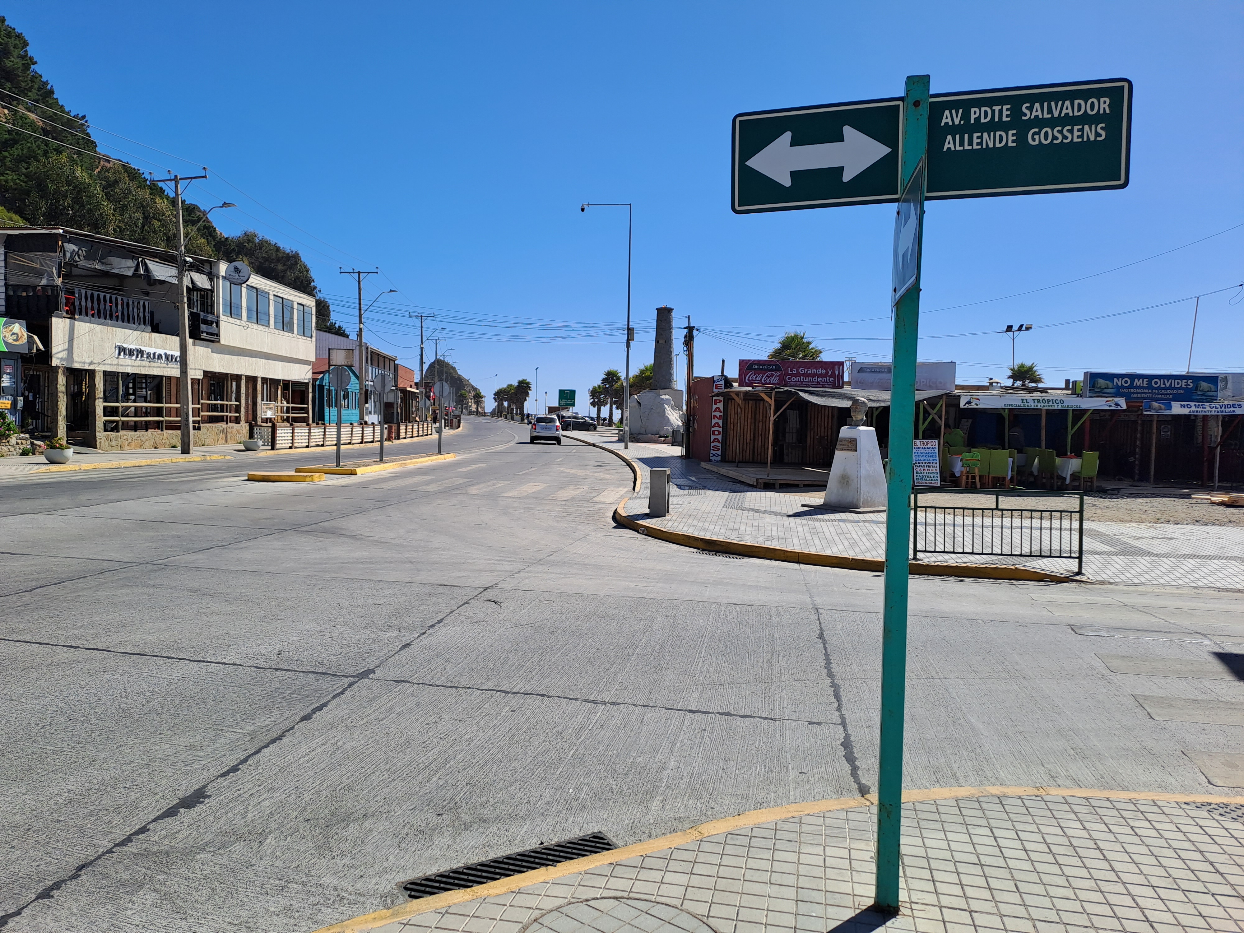 Fotografía del Sendero, cercano a un cruce